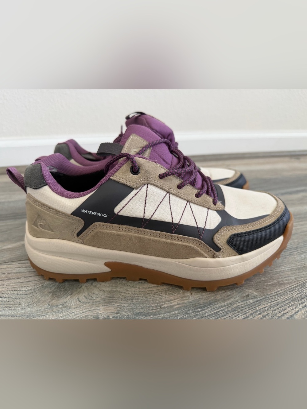 Ozark Trail Women’s Hiking Trail Sneakers women’s size 10 - Picture 2 of 8